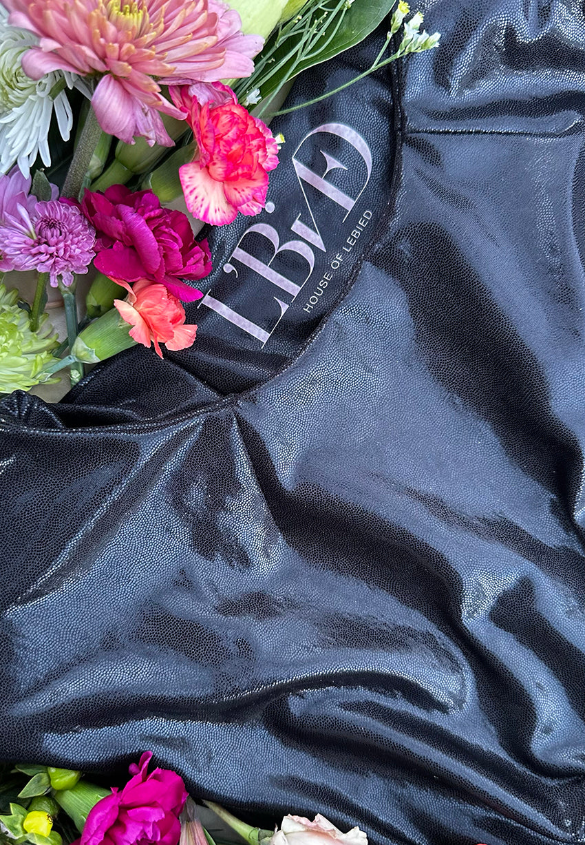 Obsidian Black Sculpt Top